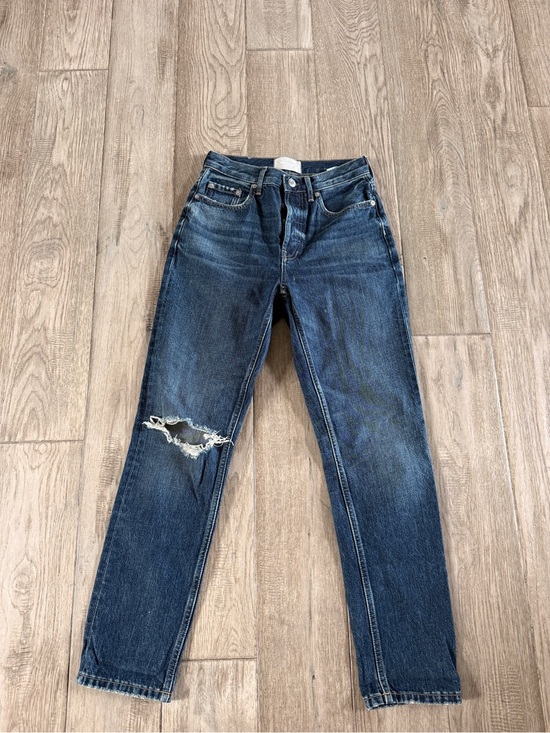 Everlane Denim - Everlane Distressed Cheeky Jean 25R